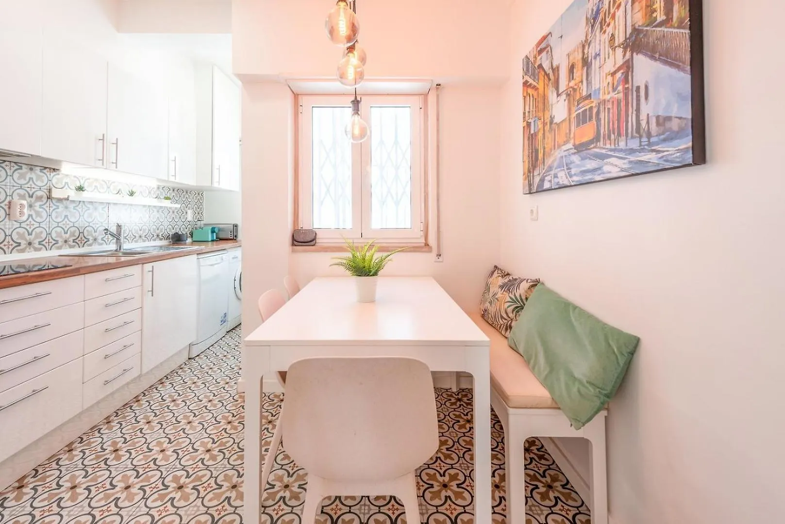 Guestready - Vibrant 2Br Apartment Lisboa Portugal